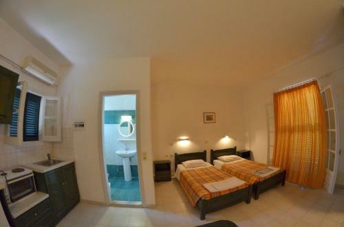 Clio Apartments