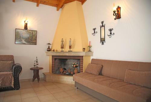 Villa Anna's Family House