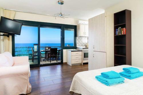 Giotas Sea View Apartment