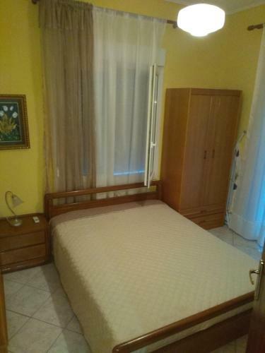 Leoni Apartment