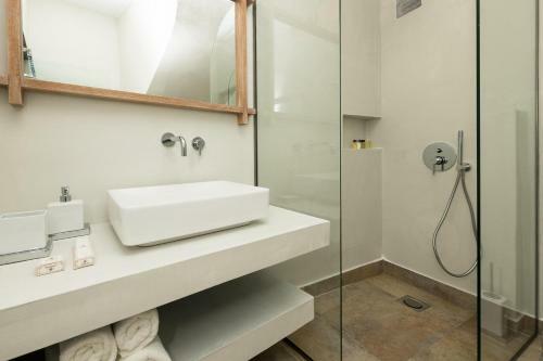 Konstantinou Deluxe Apartments