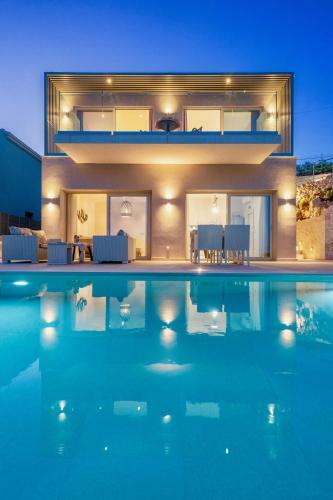 Tsimaras Villas