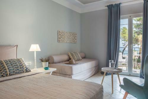 Makis Hotel