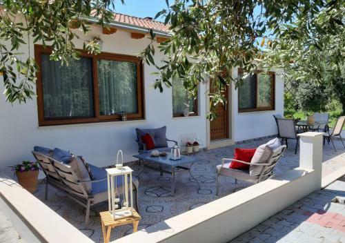 Anna - Maria Luxury Suite