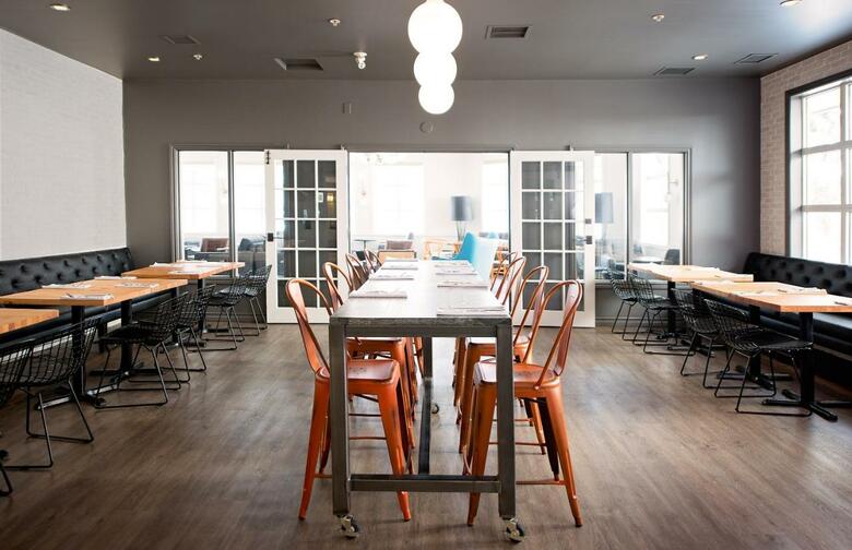 Radisson Hotel And Conference Center Canmore - Standard