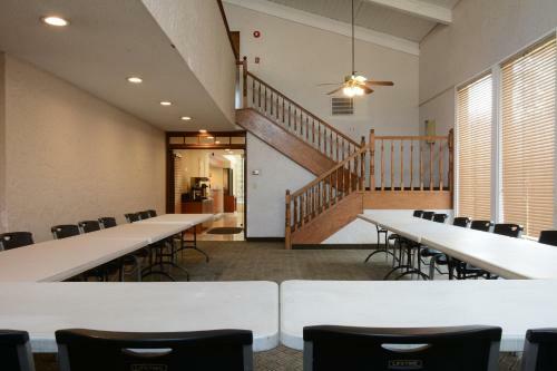 Hotel Red Roof Inn San Dimas
