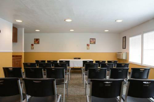 Hotel Red Roof Inn San Dimas