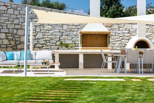 Thalmargia Villas, Ultimate Peace & Privacy!