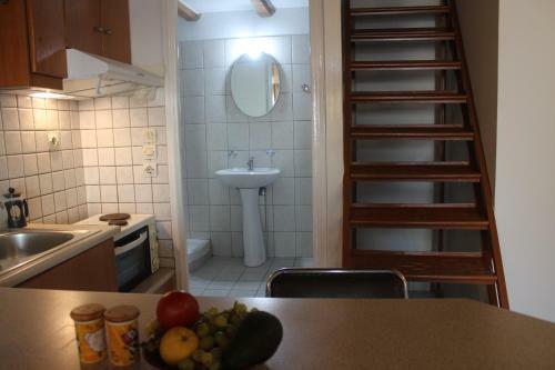 Le Chris Central Apartments