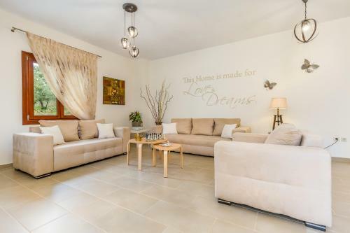 Olive Grove Apartment