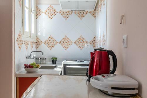 Niki's Traditional House