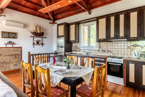 Santa Marina Villa
