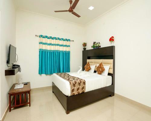 Hotel Brindavan Beach Resort