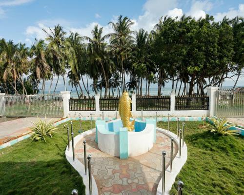 Hotel Brindavan Beach Resort
