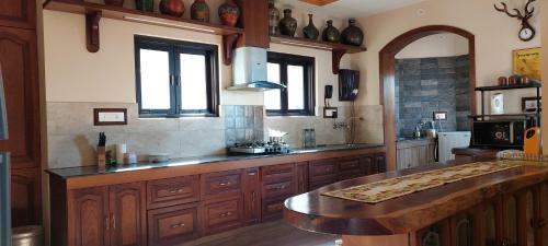 Ratananjali, Luxury 3bhk Mountain Villa, Hartola, Mukteshwar