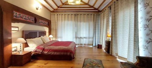 Ratananjali, Luxury 3bhk Mountain Villa, Hartola, Mukteshwar