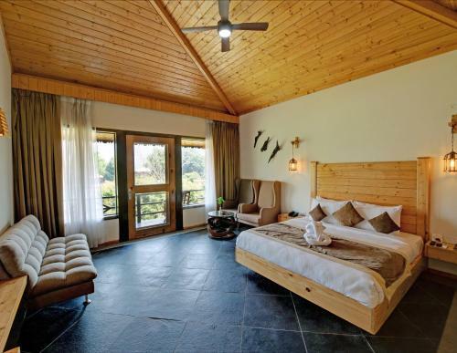 Hotel Tarangi Resort And Spa