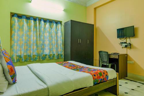 Hotel Fabexpress Poulomi