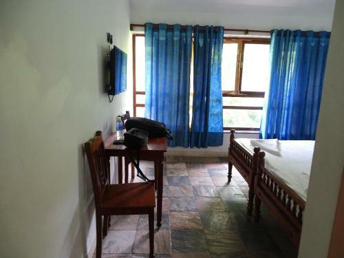Hotel Nalla Eco Beach Resort