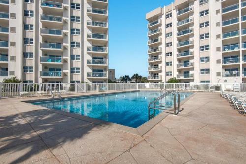 Regency Towers By Pensacola Beach Properties