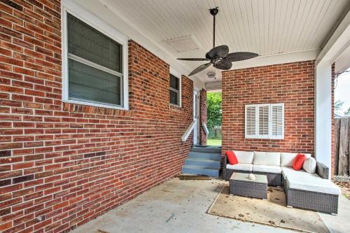 Cozy Pensacola Home With Yard 3 Mi To Downtown