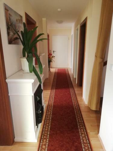 Apartamento Ferienwohnung Mit Pool In W�rthersee N�he