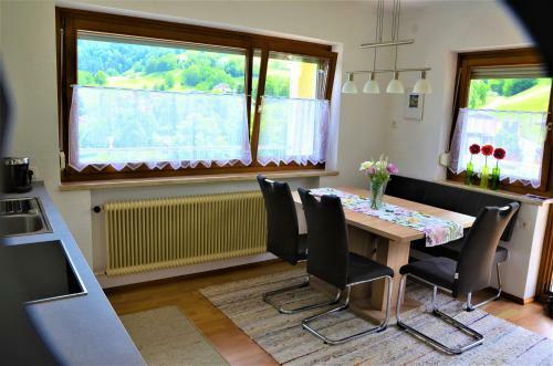Apartamento Ferienwohnung Walgaublick