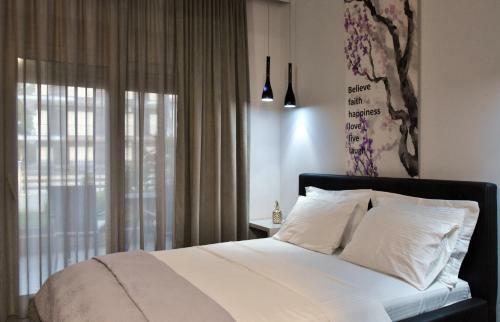 Apartamento Cross Plaza