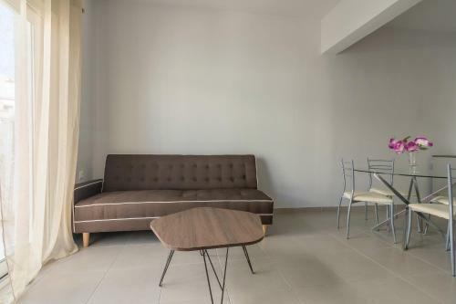 Apartamento Flat For 3 People Near City Center