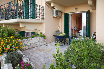 Agnantia Hotel Apartments