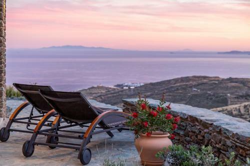 Hotel Tinos Dove Suites