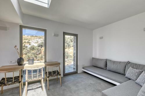 Hotel Tinos Dove Suites