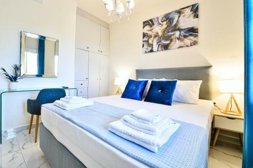 Koukounari Luxury Apartments