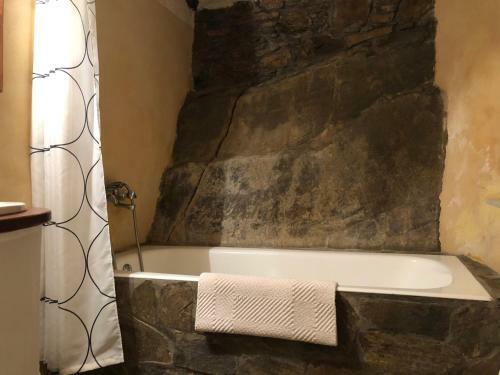 Lagos A Large Characterful Stone House Sleeps 8-10
