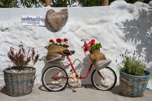 Villa Mystagoge Cave Pool/jacuzzi, Cellar And Hammam