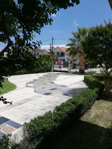 Villa Dimitris Apartments & Bungalows