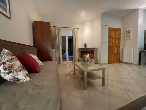 Hotel Corinthian Village