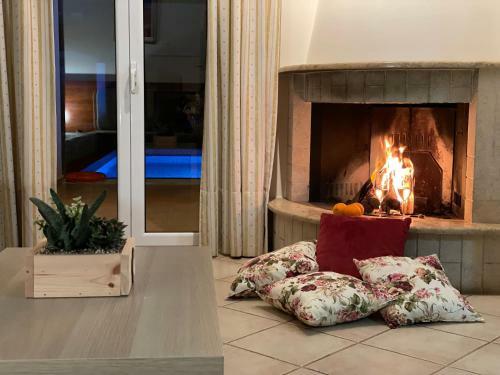 Hotel Corinthian Village
