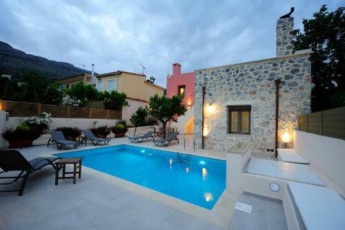 Hawk Villa, Nature Essence!