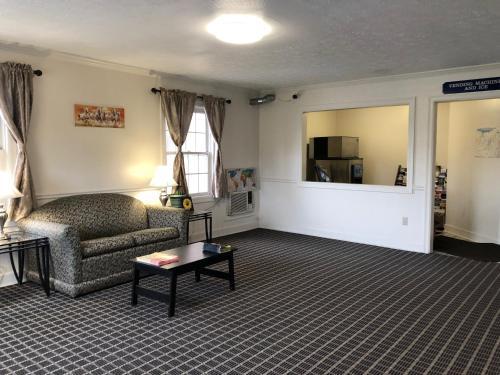 Motel Royal Inn Victor
