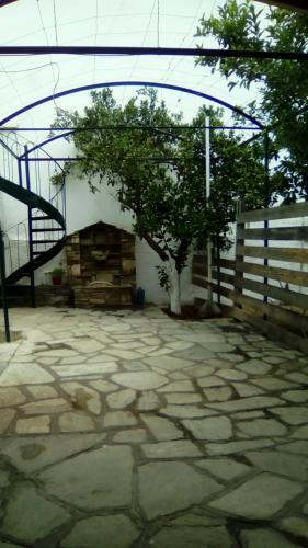 Villa Volos Traditional Beach House 2