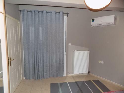 George's Apartment In Volos Area