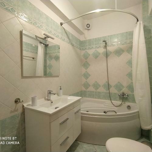 Central Luxury Apartment