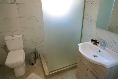 Charikleia's 2 Bedroom Appartment In Pelion