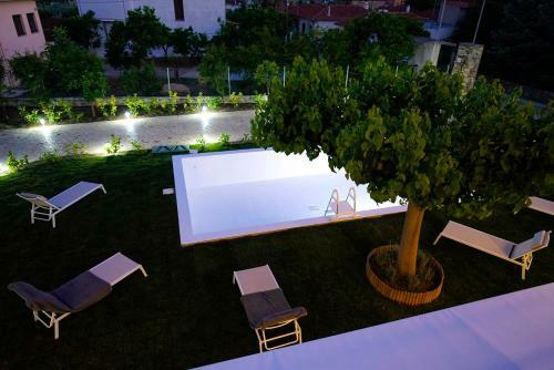 Charikleia's 2 Bedroom Appartment In Pelion