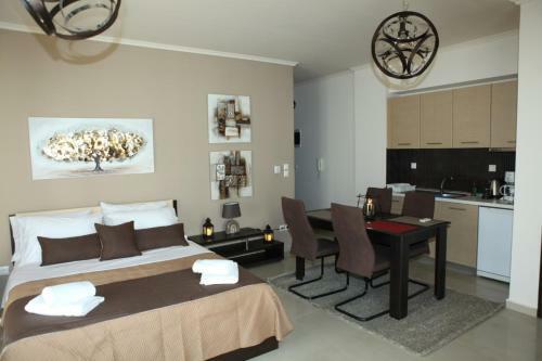 Kosmos Service Apartment City Center 1 With Parking