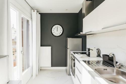 Apartamento Lori Margariti Sea View Flat