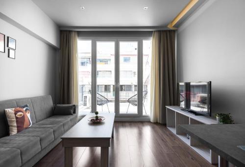 Penthouse Apartments, The Luxury Suites