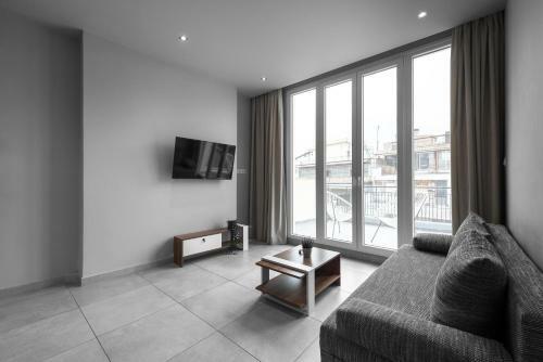 Penthouse Apartments, The Luxury Suites