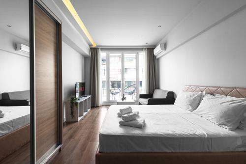 Penthouse Apartments, The Luxury Suites